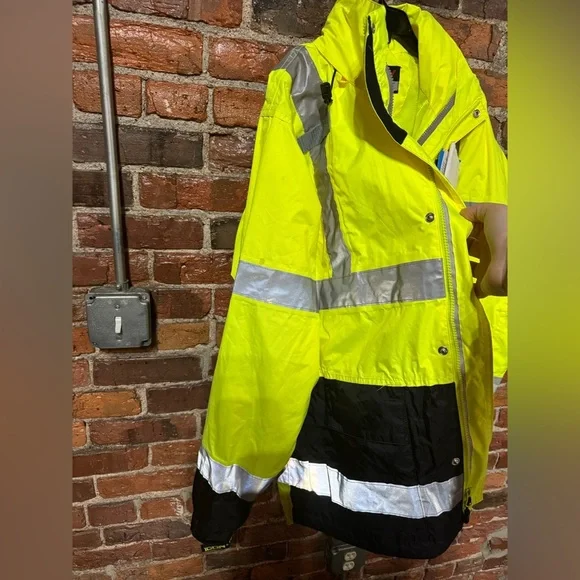 Tingley Hi-Vis Yellow and Black Safety Shell/Jacket Size Large with Tags
